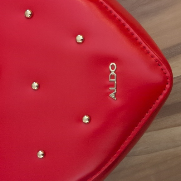 ALDO Red Strawberry-Shaped Crossbody Bag - Picture 2 of 11